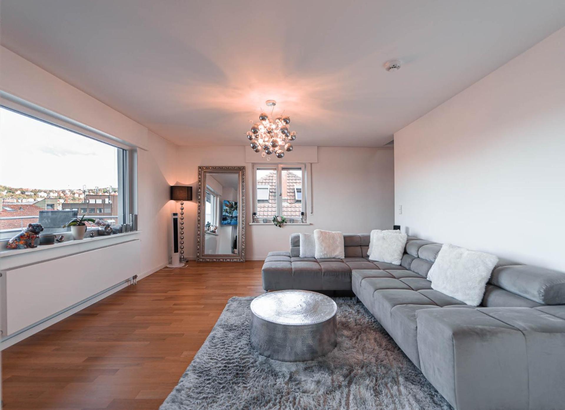 Luxurious Penthouse Daire Stuttgart Dış mekan fotoğraf