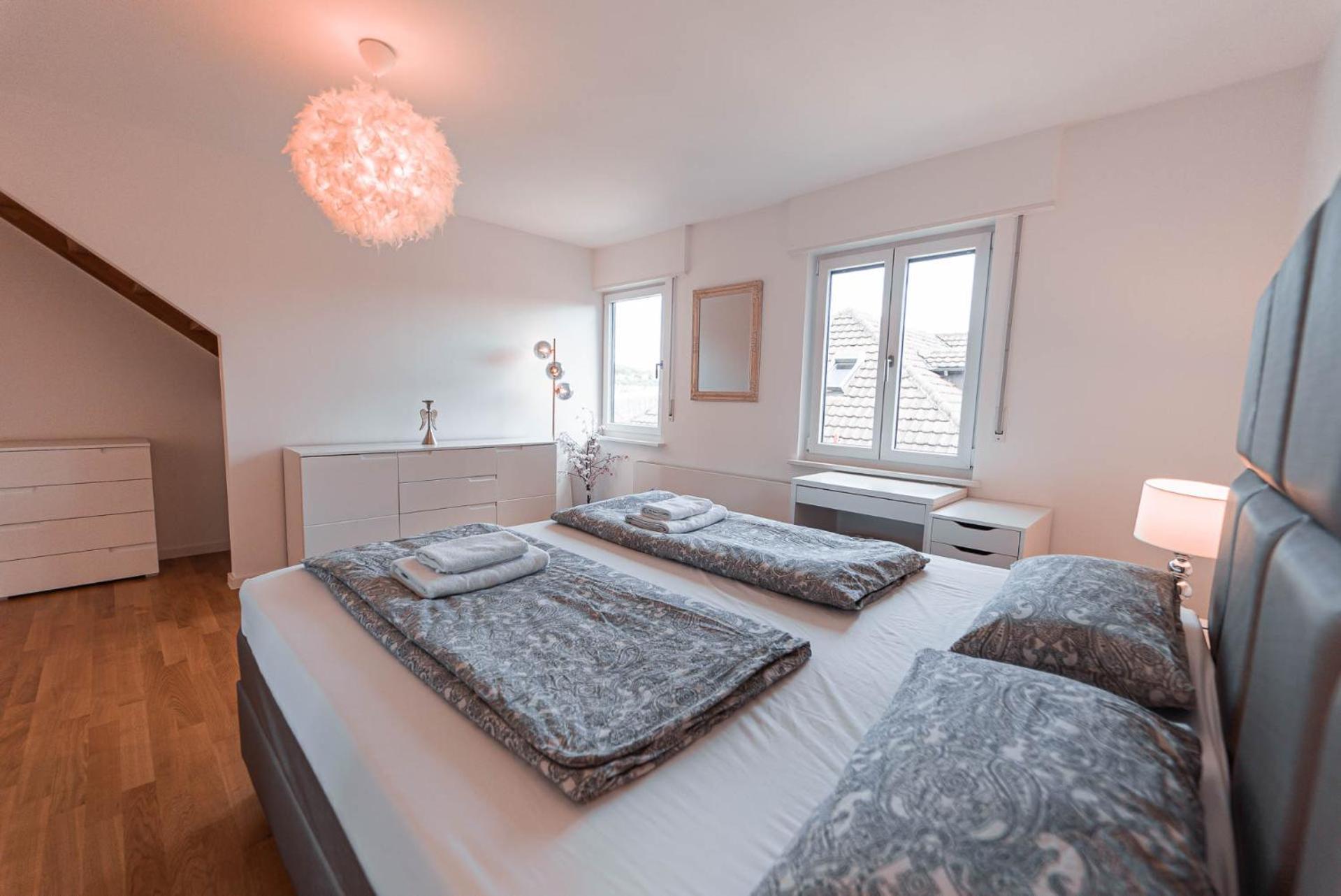 Luxurious Penthouse Daire Stuttgart Dış mekan fotoğraf